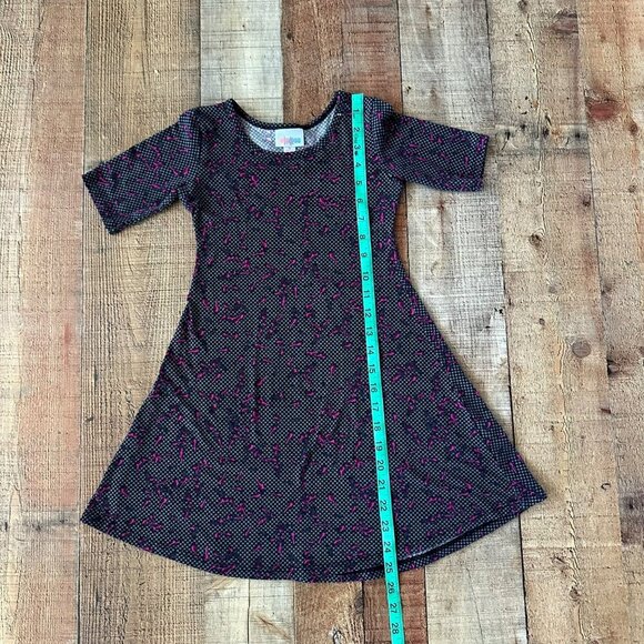 Lularoe Girls Mae Dress Size 6 Black/Pink Geometric Print Polyester/Spandex - Picture 3 of 6